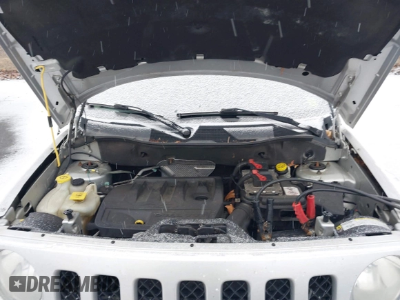 2011 Jeep Patriot Latitude X with VIN 1J4NF4GB4BD165266, listed as a IAAI auction lot 41267575 with 96,402 mi miles and . Bid and sale history available at DreamBid. Image 10.