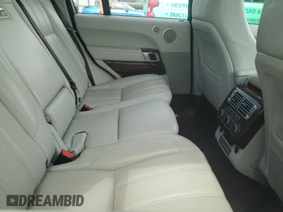 2017 Land Rover Range Rover HSE z VIN SALGS2FK3HA354252, wystawiony jako Copart lot #65728725 z przebiegiem 96 090 mil mil oraz Czysty tytuł • Clean title. Historia ofert i sprzedaży dostępna na DreamBid. Obrazek 11.