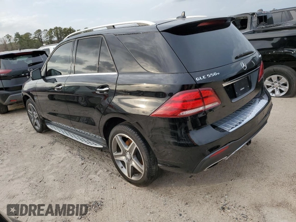 2016 Mercedes-Benz GLE 550e z VIN 4JGDA6DB6GA730833, wystawiony jako Copart lot #39977654 z przebiegiem 69 233 mil mil oraz . Historia ofert i sprzedaży dostępna na DreamBid. Obrazek 2.