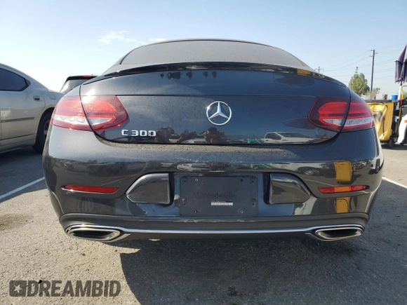 2020 Mercedes-Benz C 300 с VIN WDDWJ8DB9LF947496, выставлен на аукционе Copart как лот 66434224 с пробегом 32 992 миль миль и Списание • Salvage title. История ставок и продаж доступна на DreamBid. Изображение 6.