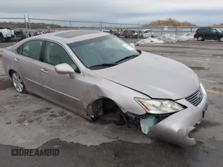 2007 Lexus ES 350 with VIN JTHBJ46G272110174, listed as a IAAI auction lot 41629467 with 105,232 mi miles. Bid and sale history available at carsss.com. Image 1.