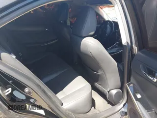 2015 Lexus IS 250 with VIN JTHBF1D21F5047167, listed as a IAAI auction lot 41952132 with 128,239 mi miles. Bid and sale history available at carsss.com. Image 8.