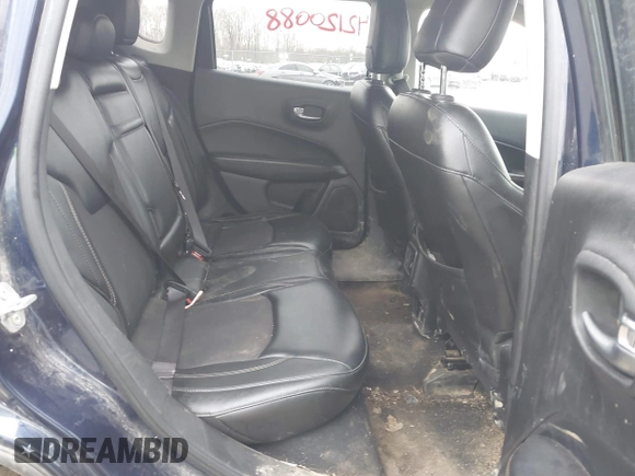 2018 Jeep Compass Latitude z VIN 3C4NJDBB3JT434507, wystawiony jako IAAI lot #42120088 z przebiegiem 82 181 mil mil oraz . Historia ofert i sprzedaży dostępna na DreamBid. Obrazek 8.