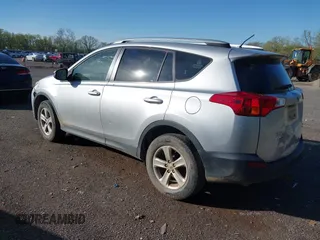 2013 Toyota RAV4 XLE with VIN JTMRFREV9DD013682, listed as a IAAI auction lot 42142414 with 202,680 mi miles. Bid and sale history available at carsss.com. Image 3.