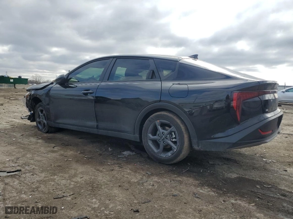 2025 Kia K4 LXS with VIN 3KPFT4DE2SE030447, listed as a Copart auction lot 43762505 with 6,352 mi miles and Salvage Title. Bid and sale history available at carsss.com. Image 2.