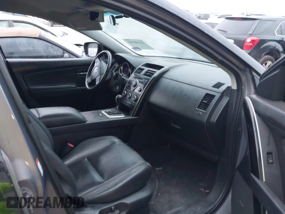 2008 Mazda CX-9 Sport with VIN JM3TB28A980157352, listed as a IAAI auction lot 42088380 with 249,514 mi miles and . Bid and sale history available at DreamBid. Image 5.