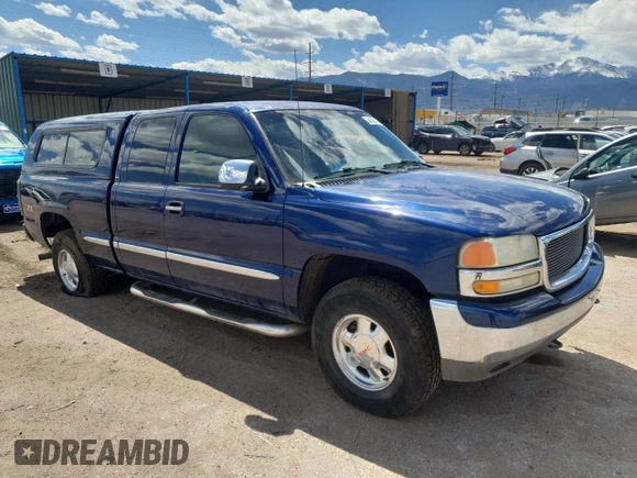 2002 GMC Sierra 1500 SLE z VIN 2GTEK19T721209455, wystawiony jako Copart lot #54008015 z przebiegiem 195 431 mil mil oraz Szkoda całkowita • Salvage title. Historia ofert i sprzedaży dostępna na DreamBid. Obrazek 4.