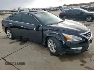 2015 Nissan Altima S with VIN 1N4AL3AP6FN354695, listed as a Copart auction lot 48756095 with 111,238 mi miles and Clean Title. Bid and sale history available at carsss.com. Image 4.