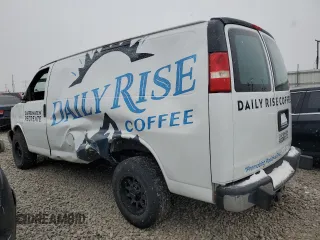 2015 GMC Savana Cargo Van with VIN 1GTW7FCF8F1904609, listed as a Copart auction lot 45178835 with 181,432 mi miles and Salvage Title. Bid and sale history available at carsss.com. Image 2.