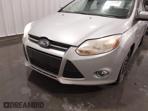 2012 Ford Focus SE with VIN 1FAHP3F24CL217049, listed as a IAAI auction lot 41825450 with 86,573 mi miles. Bid and sale history available at carsss.com. Image 6.