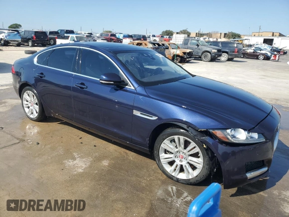 2016 Jaguar XF 35t Premium z VIN SAJBD4BV9GCY24246, wystawiony jako Copart lot #64367854 z przebiegiem 57 253 mil mil oraz Czysty tytuł • Clean title. Historia ofert i sprzedaży dostępna na DreamBid. Obrazek 4.