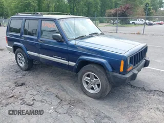 2001 Jeep Cherokee Sport with VIN 1J4FT48S01L604740, listed as a IAAI auction lot 42440685 with 198,284 mi miles and . Bid and sale history available at DreamBid. Image 1.