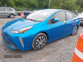 2020 Toyota Prius LE with VIN JTDL9RFU1L3017703, listed as a IAAI auction lot 42277379 with 25,593 mi miles and . Bid and sale history available at DreamBid. Image 2.