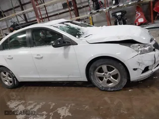 2011 Chevrolet Cruze LT w/2LT with VIN 1G1PG5S99B7134043, listed as a IAAI auction lot 41615137 with 178,658 mi miles. Bid and sale history available at carsss.com. Image 13.