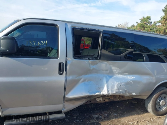 2011 Chevrolet Express Passenger 1LT with VIN 1GAZG1FG1B1119792, listed as a IAAI auction lot 42206603 with 137,634 mi miles and . Bid and sale history available at DreamBid. Image 14.