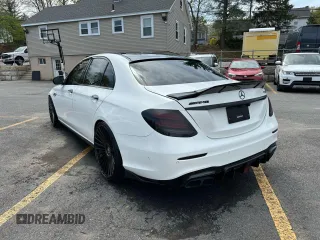 2019 Mercedes-Benz E 53 AMG with VIN WDDZF6BB7KA589865, listed as a Copart auction lot 55819215 with 83,878 mi miles and Clean Title. Bid and sale history available at DreamBid. Image 2.