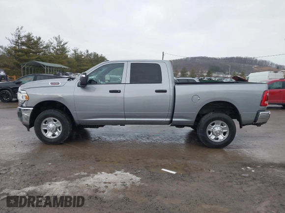 2024 Ram 2500 Tradesman with VIN 3C6UR5CJ2RG315276, listed as a IAAI auction lot 41570729 with 137 mi miles. Bid and sale history available at carsss.com. Image 14.