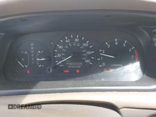 2001 Toyota Camry LE z VIN JT2BF22K310304712, wystawiony jako IAAI lot #42386743 z przebiegiem 103 552 mil mil oraz . Historia ofert i sprzedaży dostępna na DreamBid. Obrazek 7.