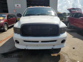 2005 Dodge 3500 SLT z VIN 3D7LS38C55G816573, wystawiony jako Copart lot #62147115 z przebiegiem 422 402 mil mil oraz Szkoda całkowita • Salvage title. Historia ofert i sprzedaży dostępna na DreamBid. Obrazek 5.