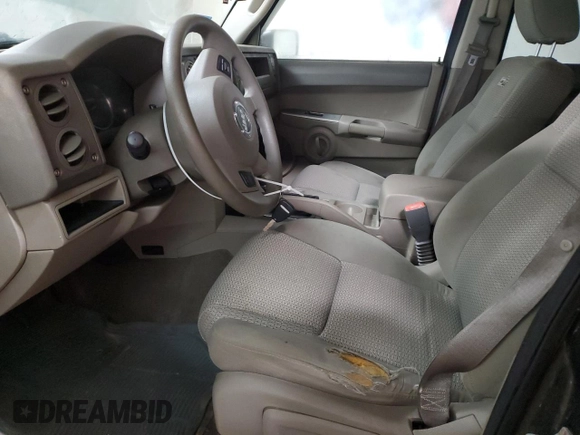 2006 Jeep Commander z VIN 1J8HG48K86C296039, wystawiony jako Copart lot #84716894 z przebiegiem 181 297 mil mil oraz Szkoda całkowita • Salvage title. Historia ofert i sprzedaży dostępna na DreamBid. Obrazek 7.
