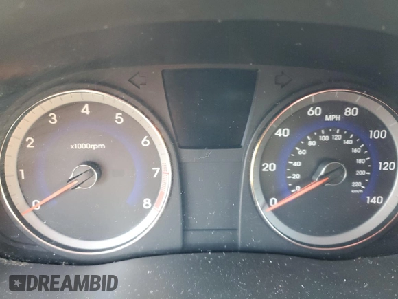 2012 Hyundai Accent SE z VIN KMHCU5AE2CU010532, wystawiony jako Copart lot #49165705 z przebiegiem Nie podano mil oraz Szkoda całkowita • Salvage title. Historia ofert i sprzedaży dostępna na DreamBid. Obrazek 9.