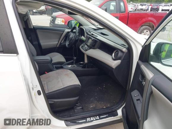 2018 Toyota RAV4 XLE with VIN 2T3WFREV4JW469929, listed as a IAAI auction lot 42536958 with 82,443 mi miles and . Bid and sale history available at DreamBid. Image 5.