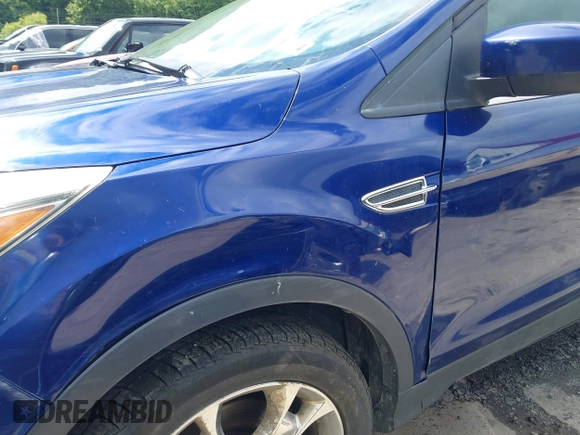 2013 Ford Escape SE с VIN 1FMCU9GX3DUA38339, выставлен на аукционе IAAI как лот 42313615 с пробегом 186 008 миль миль и . История ставок и продаж доступна на DreamBid. Изображение 6.