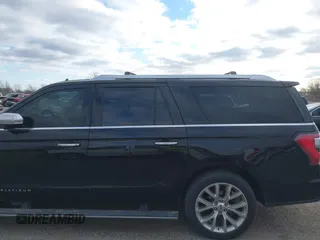 2018 Ford Expedition Max Platinum z VIN 1FMJK1MT4JEA45404, wystawiony jako IAAI lot #41059314 z przebiegiem 139 455 mil mil oraz . Historia ofert i sprzedaży dostępna na DreamBid. Obrazek 14.