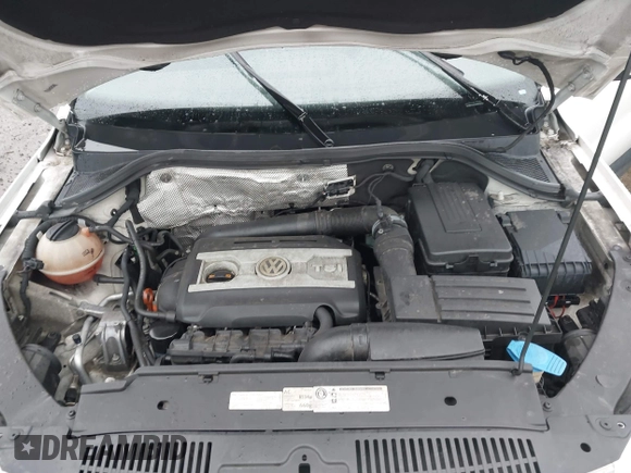 2011 Volkswagen Tiguan SE with VIN WVGBV7AXXBW546640, listed as a IAAI auction lot 41665036 with 106,071 mi miles and . Bid and sale history available at DreamBid. Image 10.