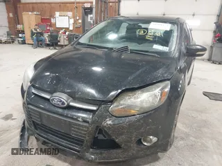 2014 Ford Focus SE with VIN 1FADP3F20EL114485, listed as a IAAI auction lot 41988373 with 119,963 mi miles. Bid and sale history available at carsss.com. Image 6.