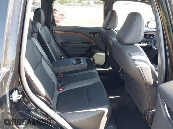 2025 Subaru Forester Special Sports with VIN JF2SLDHC7SH425940, listed as a IAAI auction lot 42573480 with 9,349 mi miles and . Bid and sale history available at DreamBid. Image 8.