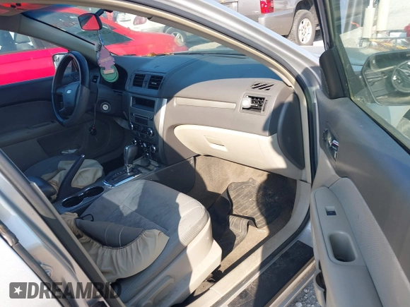 2012 Ford Fusion SE с VIN 3FAHP0HG4CR419253, выставлен на аукционе IAAI как лот 42616828 с пробегом 238 789 миль миль и . История ставок и продаж доступна на DreamBid. Изображение 5.