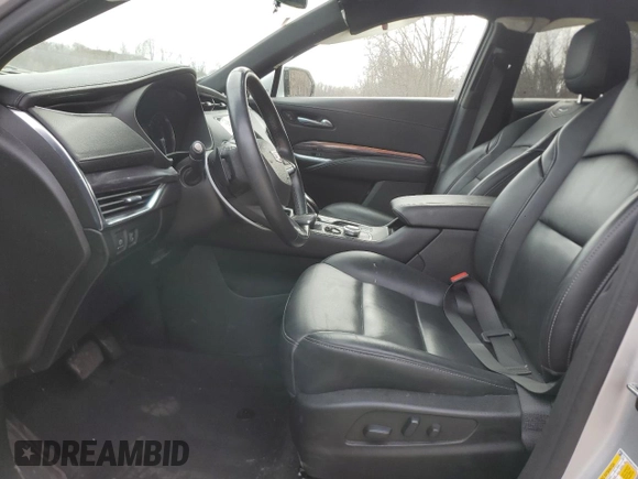 2022 Cadillac XT4 AWD Luxury with VIN 1GYFZBR46NF144622, listed as a Copart auction lot 51597195 with 29,304 mi miles and Salvage Title. Bid and sale history available at carsss.com. Image 7.