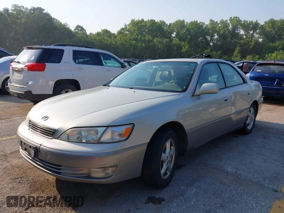 1997 Lexus ES 300 z VIN JT8BF22G7V0016733, wystawiony jako IAAI lot #42429677 z przebiegiem 204 315 mil mil oraz . Historia ofert i sprzedaży dostępna na DreamBid. Obrazek 2.