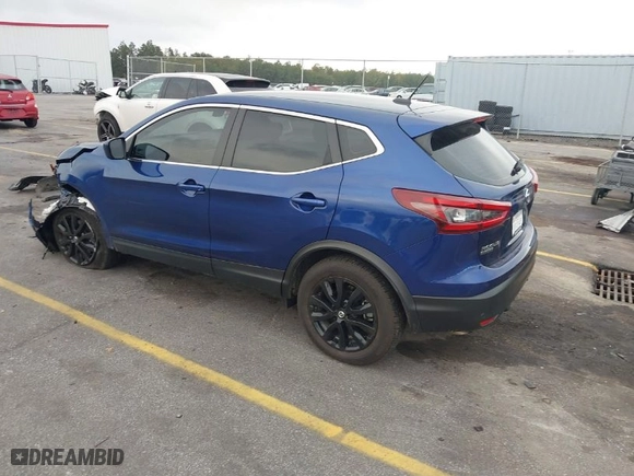 2022 Nissan Rogue Sport S with VIN JN1BJ1AW3NW476250, listed as a IAAI auction lot 40902061 with 58,939 mi miles. Bid and sale history available at carsss.com. Image 3.