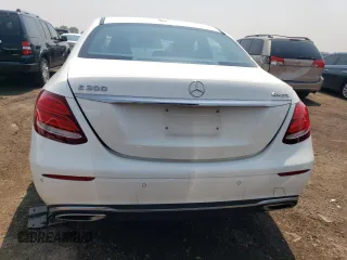 2017 Mercedes-Benz E 300 Luxury z VIN WDDZF4KB7HA136889, wystawiony jako Copart lot #59895895 z przebiegiem 151 240 mil mil oraz Czysty tytuł • Clean title. Historia ofert i sprzedaży dostępna na DreamBid. Obrazek 6.