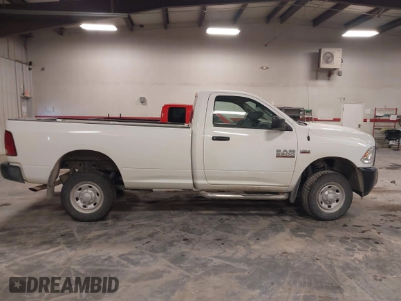 2018 Ram 2500 Tradesman with VIN 3C6LR5AT4JG287484, listed as a IAAI auction lot 41611003 with 111,499 mi miles and . Bid and sale history available at DreamBid. Image 13.
