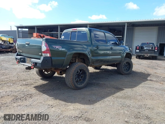 2012 Toyota Tacoma z VIN 3TMLU4EN6CM091483, wystawiony jako IAAI lot #41464391 z przebiegiem 124 204 mil mil oraz . Historia ofert i sprzedaży dostępna na DreamBid. Obrazek 4.