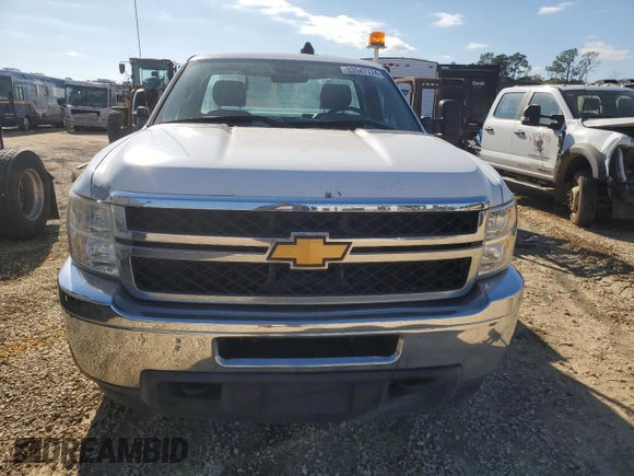 2013 Chevrolet Silverado 3500HD Work Truck with VIN 1GB3CZCG1DF226704, listed as a Copart auction lot 88158515 with 219,899 mi miles and Clean Title. Bid and sale history available at DreamBid. Image 5.