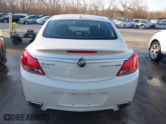 2013 Buick Regal GS with VIN 2G4GV5GV4D9161019, listed as a IAAI auction lot 41742212 with 133,722 mi miles. Bid and sale history available at carsss.com. Image 16.