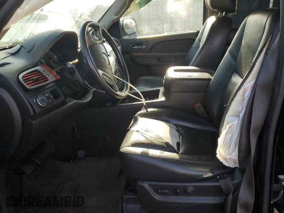 2013 GMC Yukon SLT with VIN 1GKS1CE06DR319554, listed as a Copart auction lot 85426204 with 177,526 mi miles and Salvage Title. Bid and sale history available at carsss.com. Image 7.
