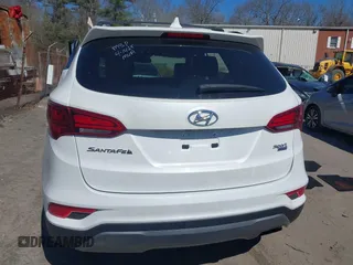 2017 Hyundai Santa Fe 2.4L z VIN 5NMZUDLB9HH028990, wystawiony jako IAAI lot #42055991 z przebiegiem 91 569 mil mil oraz . Historia ofert i sprzedaży dostępna na DreamBid. Obrazek 16.