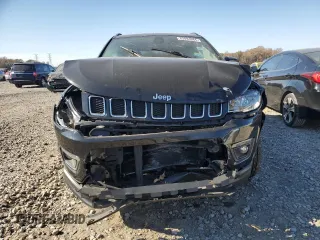 2019 Jeep Compass Latitude with VIN 3C4NJDBB0KT641860, listed as a Copart auction lot 83894084 with 87,230 mi miles and Salvage Title. Bid and sale history available at carsss.com. Image 5.
