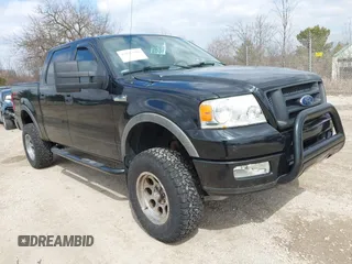 2004 Ford F-150 XLT with VIN 1FTPW14514KA82002, listed as a IAAI auction lot 42027116 with 89,229 mi miles. Bid and sale history available at carsss.com. Image 1.