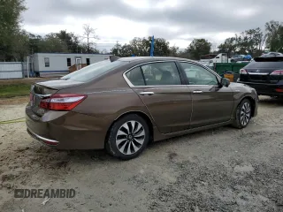 2017 Honda Accord Touring z VIN JHMCR6F74HC023722, wystawiony jako Copart lot #46122315 z przebiegiem Nie podano mil oraz Szkoda całkowita • Salvage title. Historia ofert i sprzedaży dostępna na DreamBid. Obrazek 3.