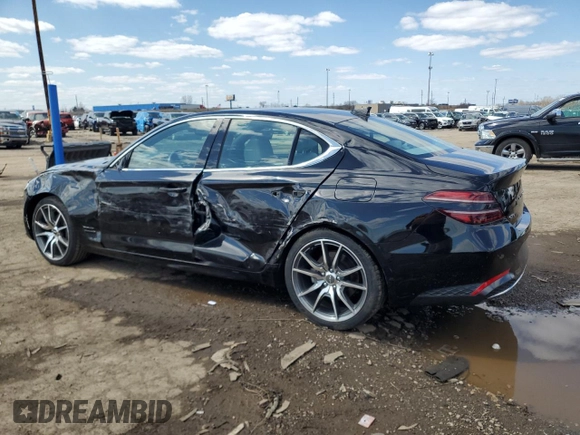2023 Genesis G70 2.0T z VIN KMTG34TA4PU121426, wystawiony jako Copart lot #52968245 z przebiegiem 27 888 mil mil oraz Tytuł czysty. Historia ofert i sprzedaży dostępna na DreamBid. Obrazek 2.