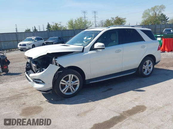 2013 Mercedes-Benz M 350 with VIN 4JGDA2EB0DA201610, listed as a IAAI auction lot 42123259 with 188,416 mi miles and . Bid and sale history available at carsss.com. Image 2.