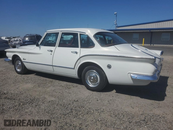 1960 Plymouth Valiant z VIN 1302156208, wystawiony jako Copart lot #65171755 z przebiegiem 84 776 mil mil oraz Czysty tytuł • Clean title. Historia ofert i sprzedaży dostępna na DreamBid. Obrazek 2.