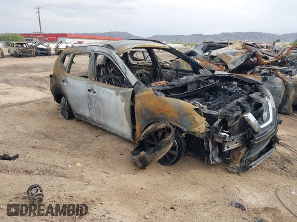 2020 Nissan Rogue SV z VIN JN8AT2MV6LW139763, wystawiony jako IAAI lot #42044703 z przebiegiem Nie podano mil oraz . Historia ofert i sprzedaży dostępna na DreamBid. Obrazek 1.