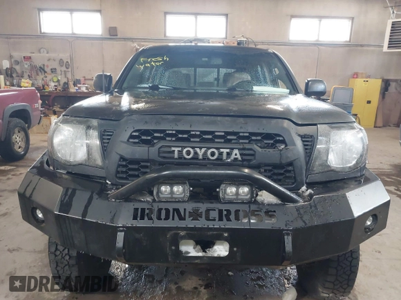 2009 Toyota Tacoma with VIN 5TEMU52N99Z668548, listed as a IAAI auction lot 41507218 with 153,565 mi miles and . Bid and sale history available at DreamBid. Image 12.